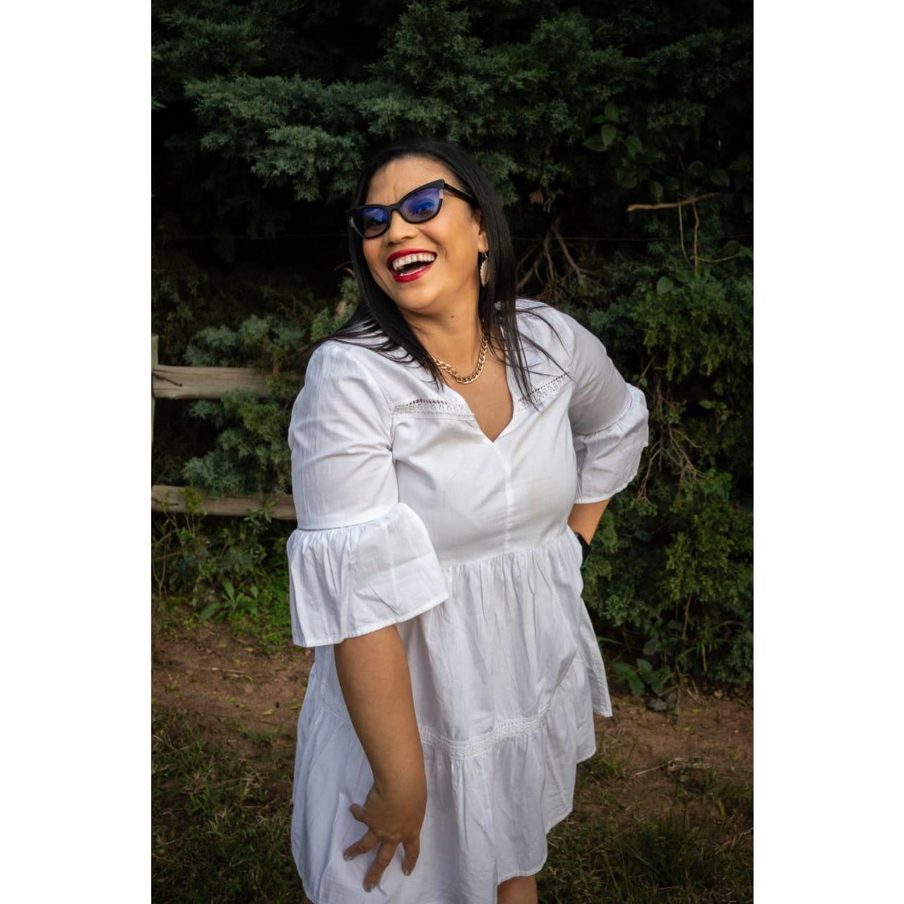 Debbie Souls
-Sister in love of the bride