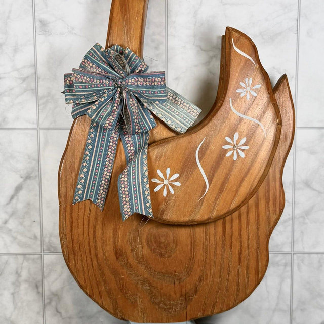 Vintage Wooden Goose Decor