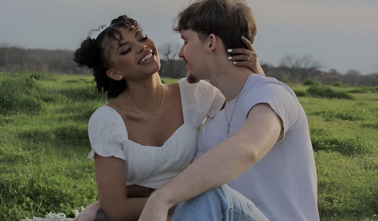 Hero Slideshow Image 0