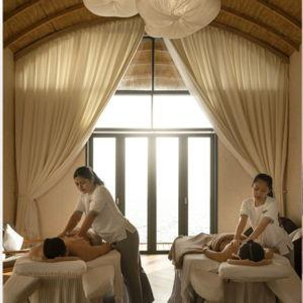 Couples Spa Treatment on our Honeymoon