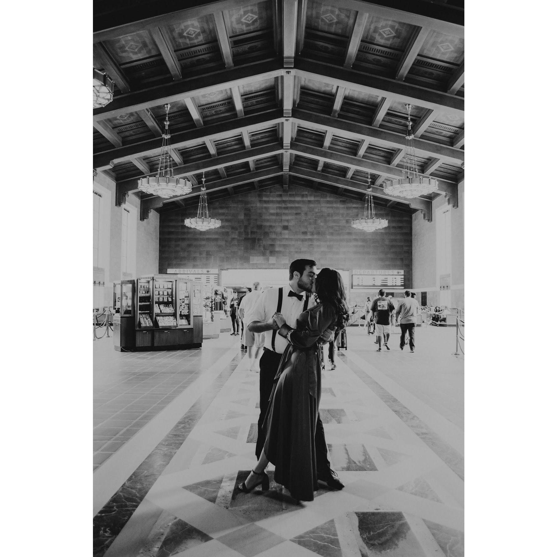 engagement photoshoot, los angeles union station