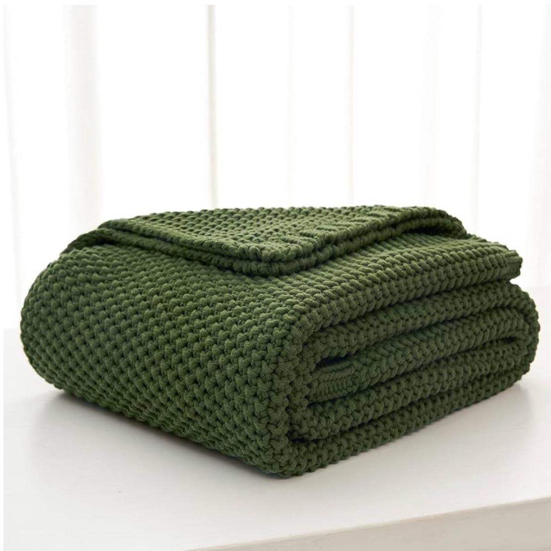 Longhui bedding Chunky Cable Knit Throw Blanket Lightweight Olive Green 100% Organic Cotton Blanket for Sofa Couch Bed Baby Nursery, Rustic Shabby Chic Modern Farmhouse, 51” x 63” Give Laundering Bag