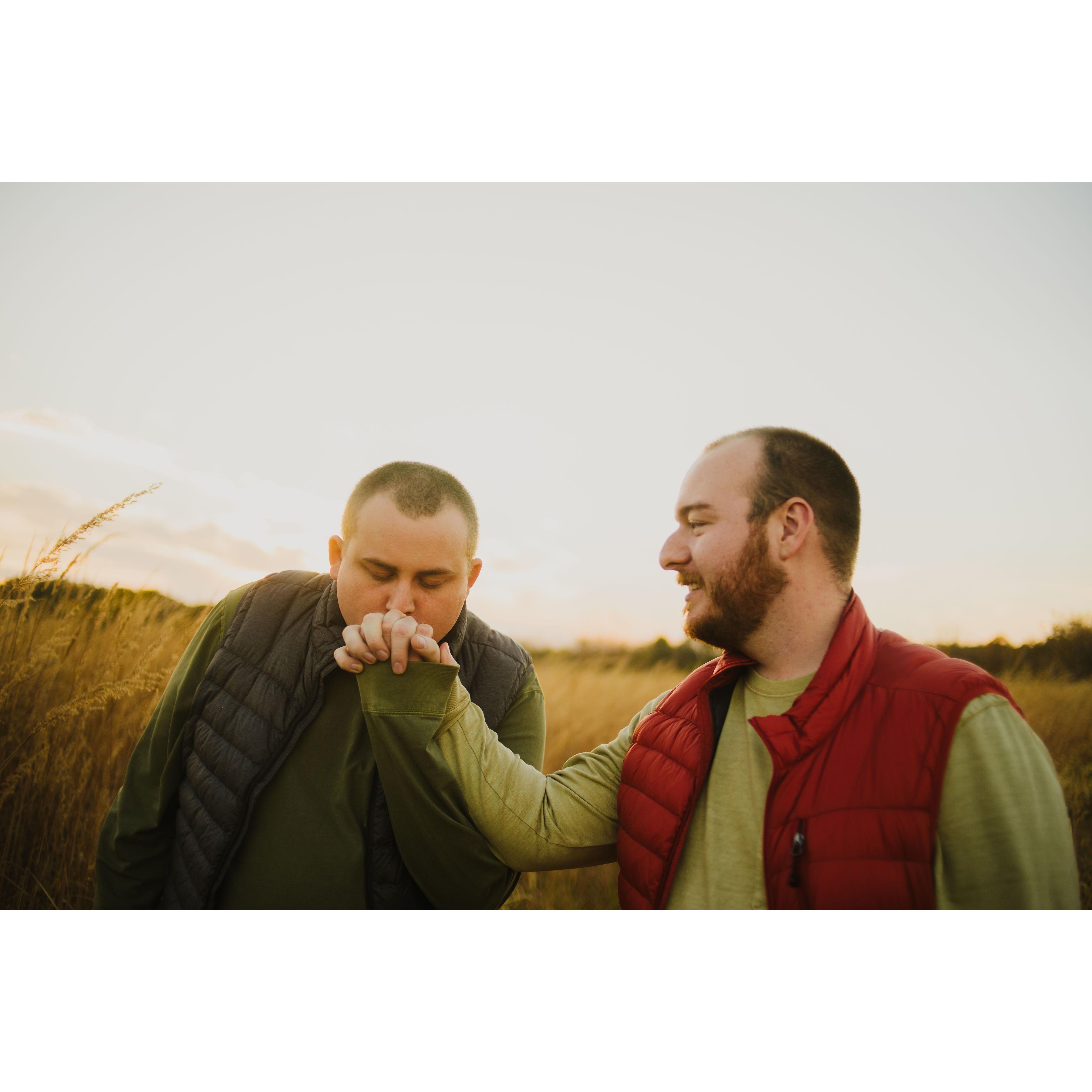 Engagement Photos by Hannah O'Donnell 
