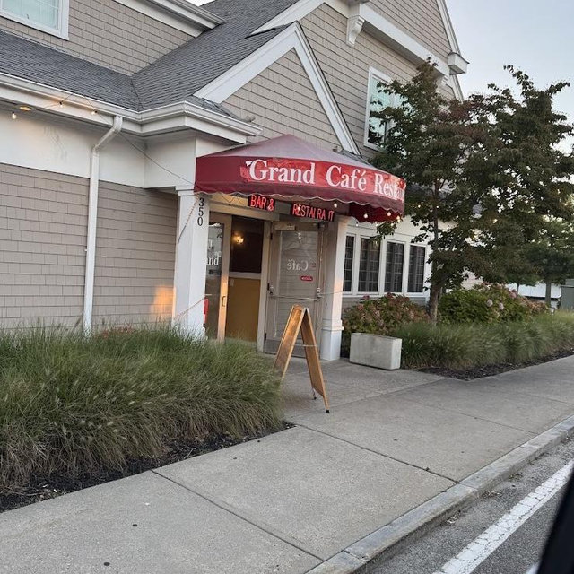 Dinner at Grand Cafe Hyannis