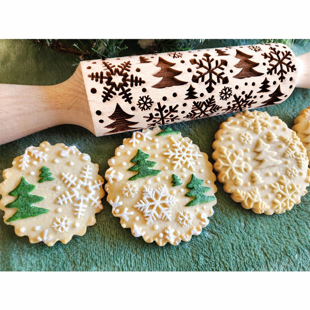 Snowflakes & Woodland Pine Trees Embossed Rolling Pin