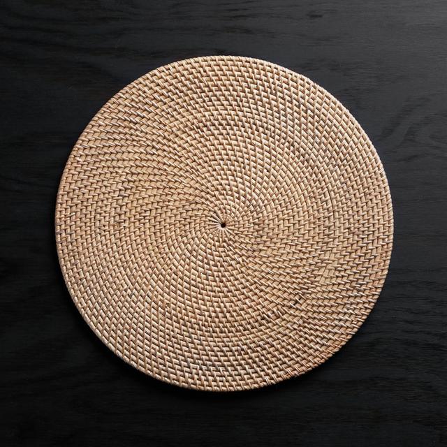 Artesia Round Rattan Sand Placemat