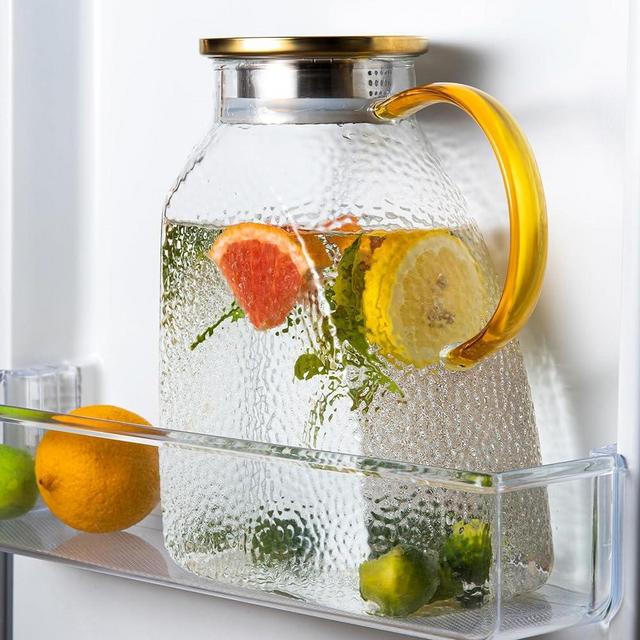 Glass Pitcher With Lid and Spout, 1.8 Liter 60 oz Glass Pitchers With Handle And Lid, Glass Pitcher Jug For Fridge, Glass Carafe With Lid for Hot/Cold Water Iced Tea Juice Coffee Milk Beverage