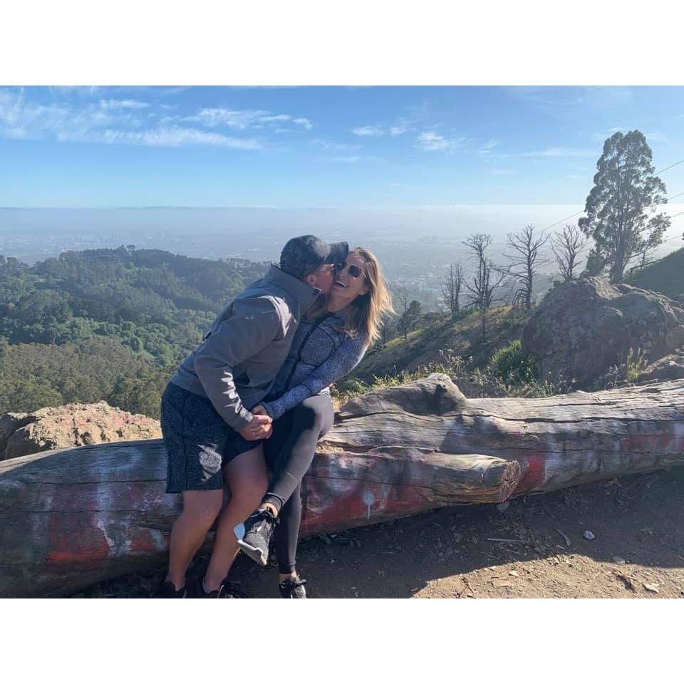 A post-hike stop at a random overpass in the Berkeley hills. How could we not get a closer look of that view!