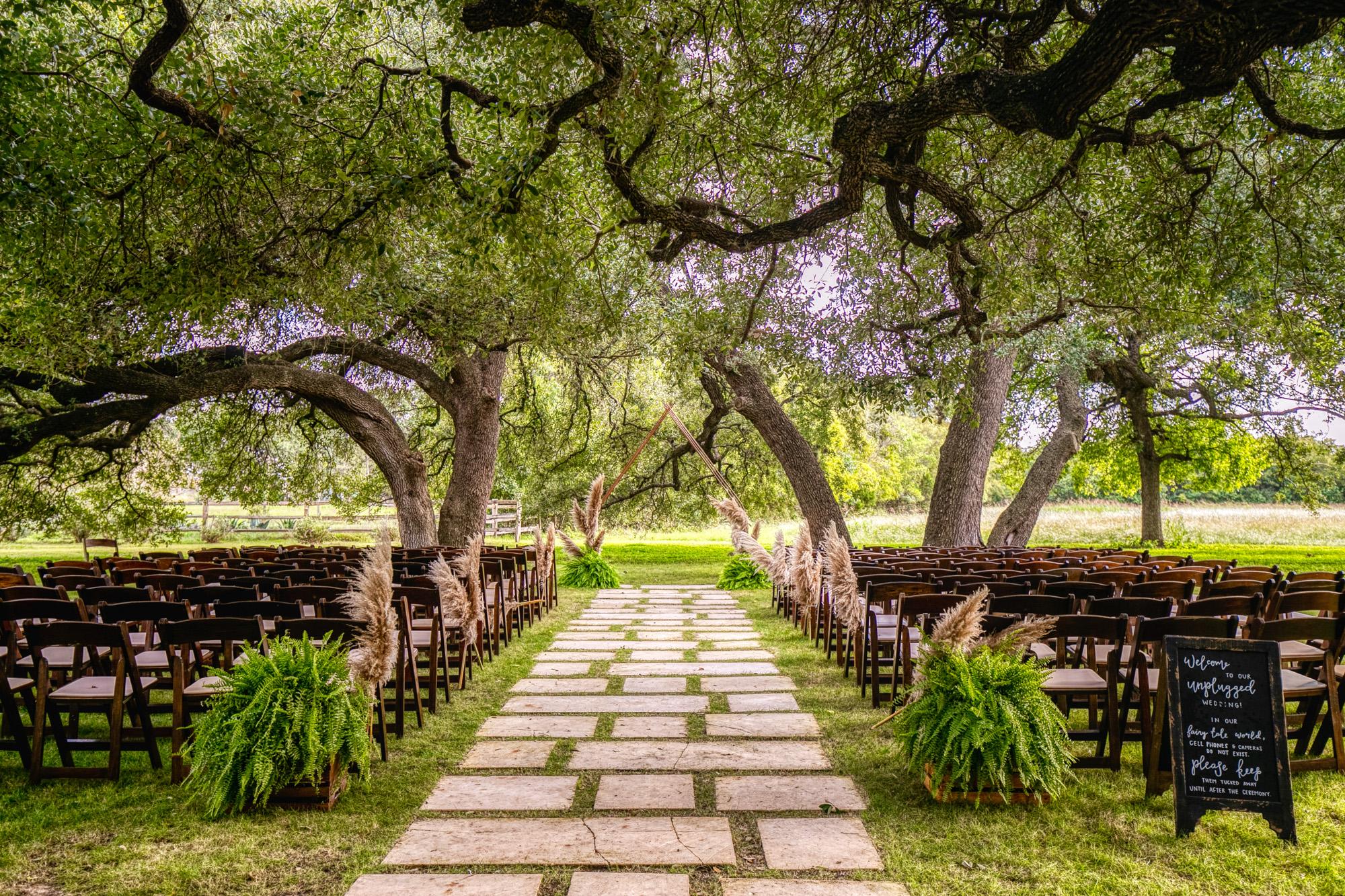 The Wedding Website of Rachel Sampalli and Dillon Robertson