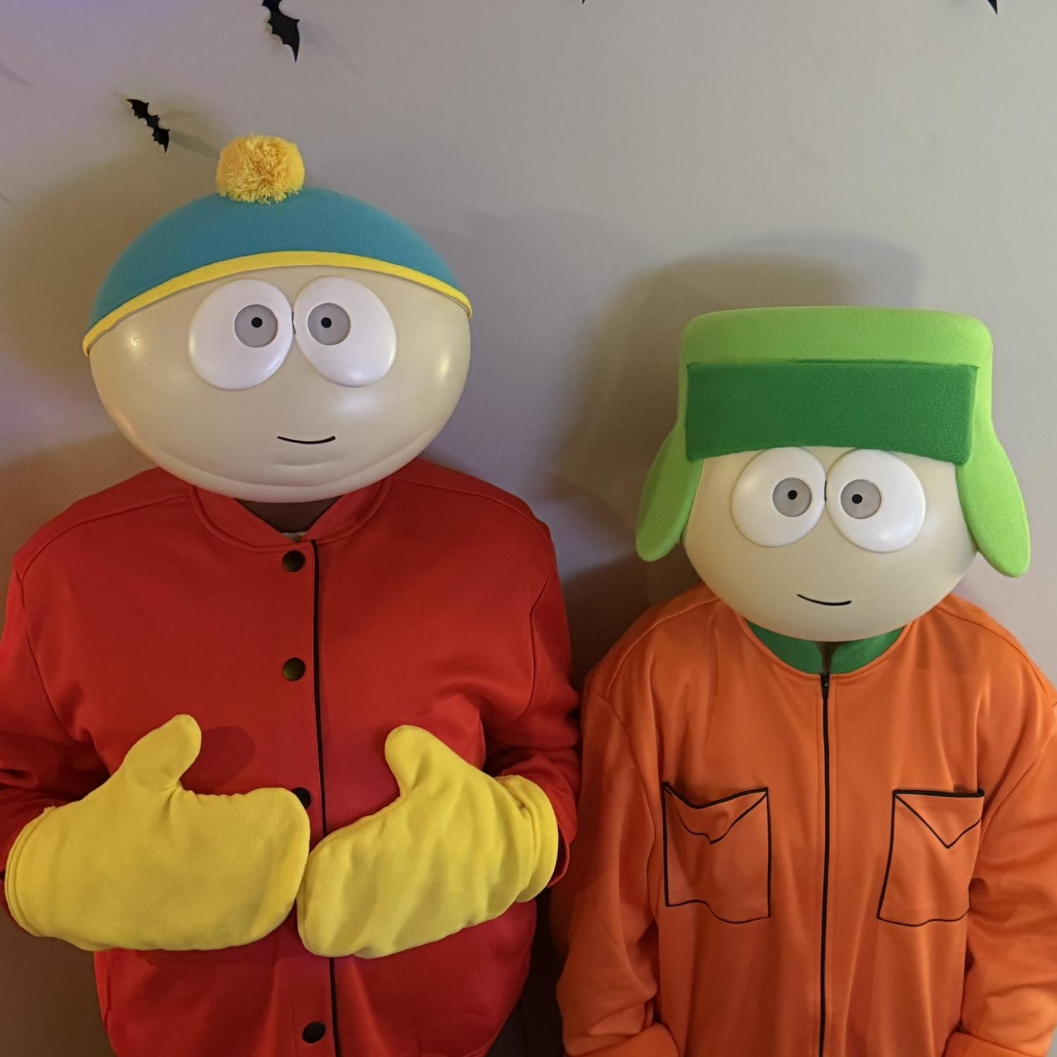 We love Halloween!