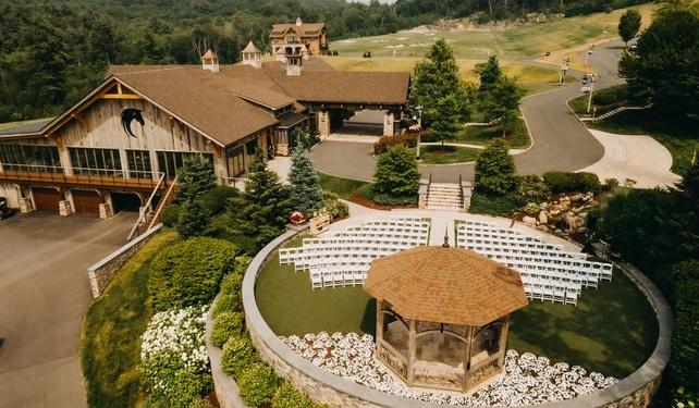 The Wedding Website of Nicole Snyder and Tyler Hellyar
