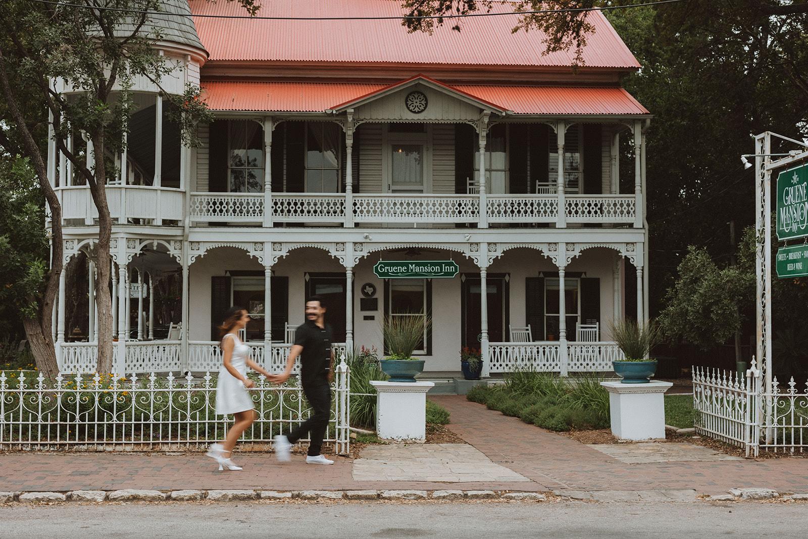 88f30b27-4bf8-4ec8-a426-a1634dc4e1e6