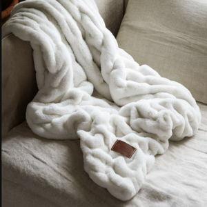 Dreamer Blanket - Color: Frost, Size: Large