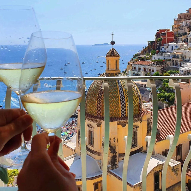 Wine Tasting Experience in Italy🍷