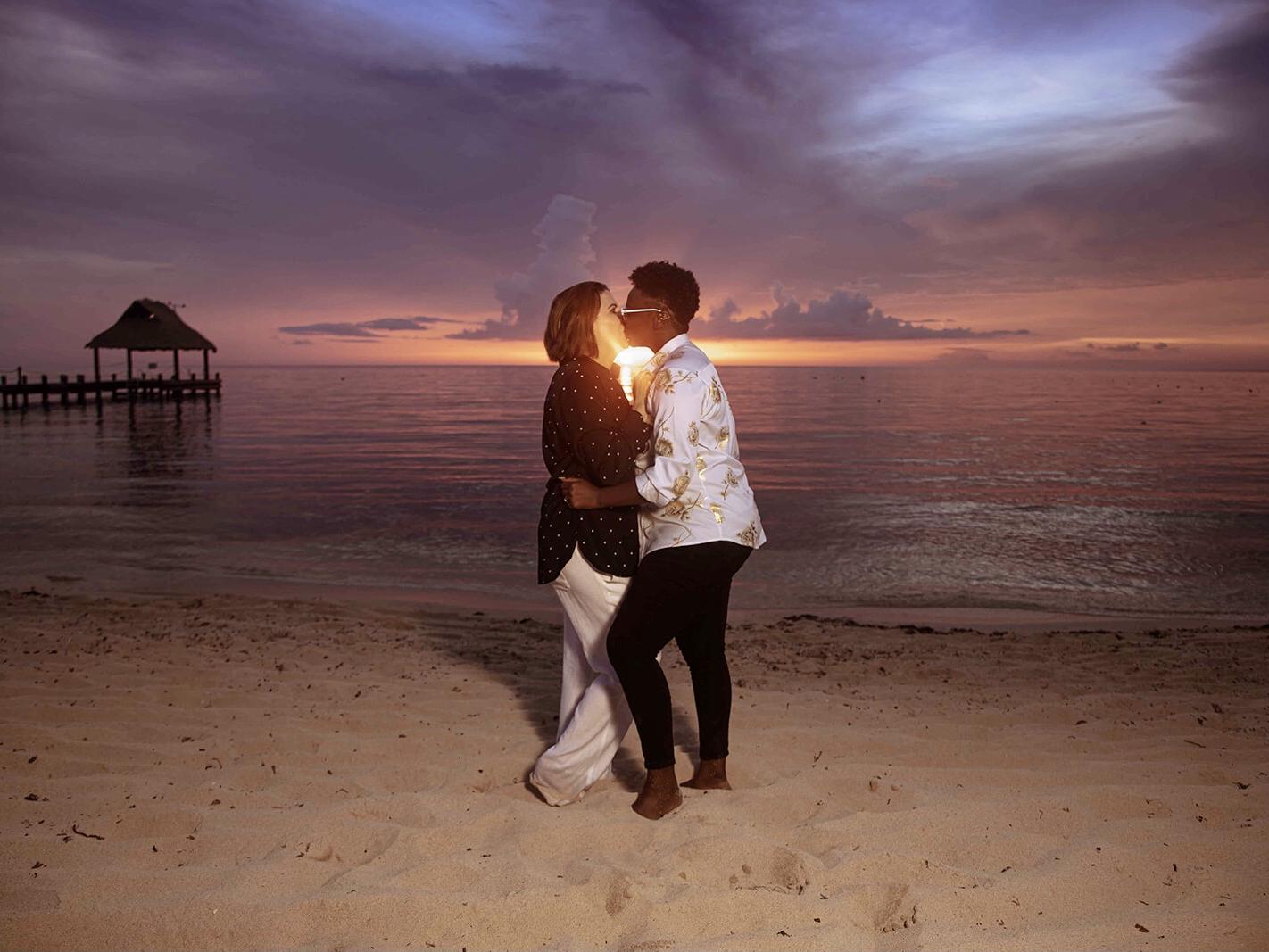 The Wedding Website of Melanie Fueller and Xavier Harrison