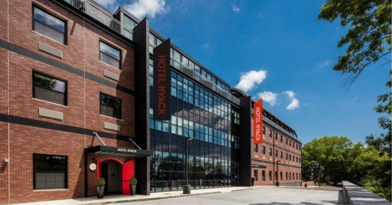 The Wedding Website of JONATHAN DIFORIO and EMILY BOHL