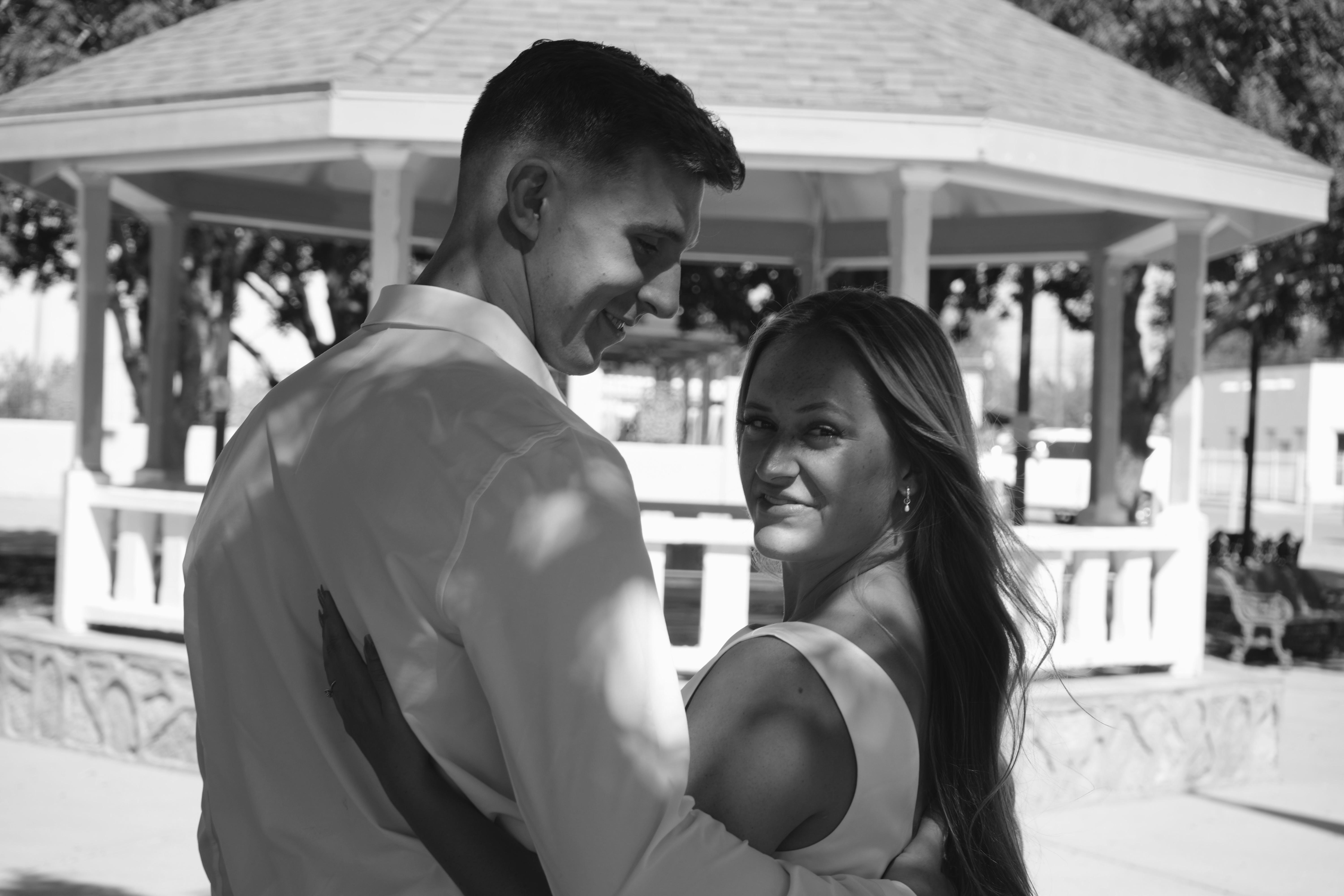 The Wedding Website of Lauren Simonsen and Sean Kirchner