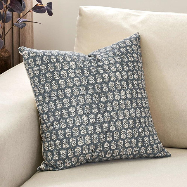 DOMVITUS Floral Pillow Covers, 18x18 Pillow Cover, Couch Pillows for Living Room, Decorative Farmhouse Accent Block Print Throw Pillow Covers, 1PC, Dusty Blue