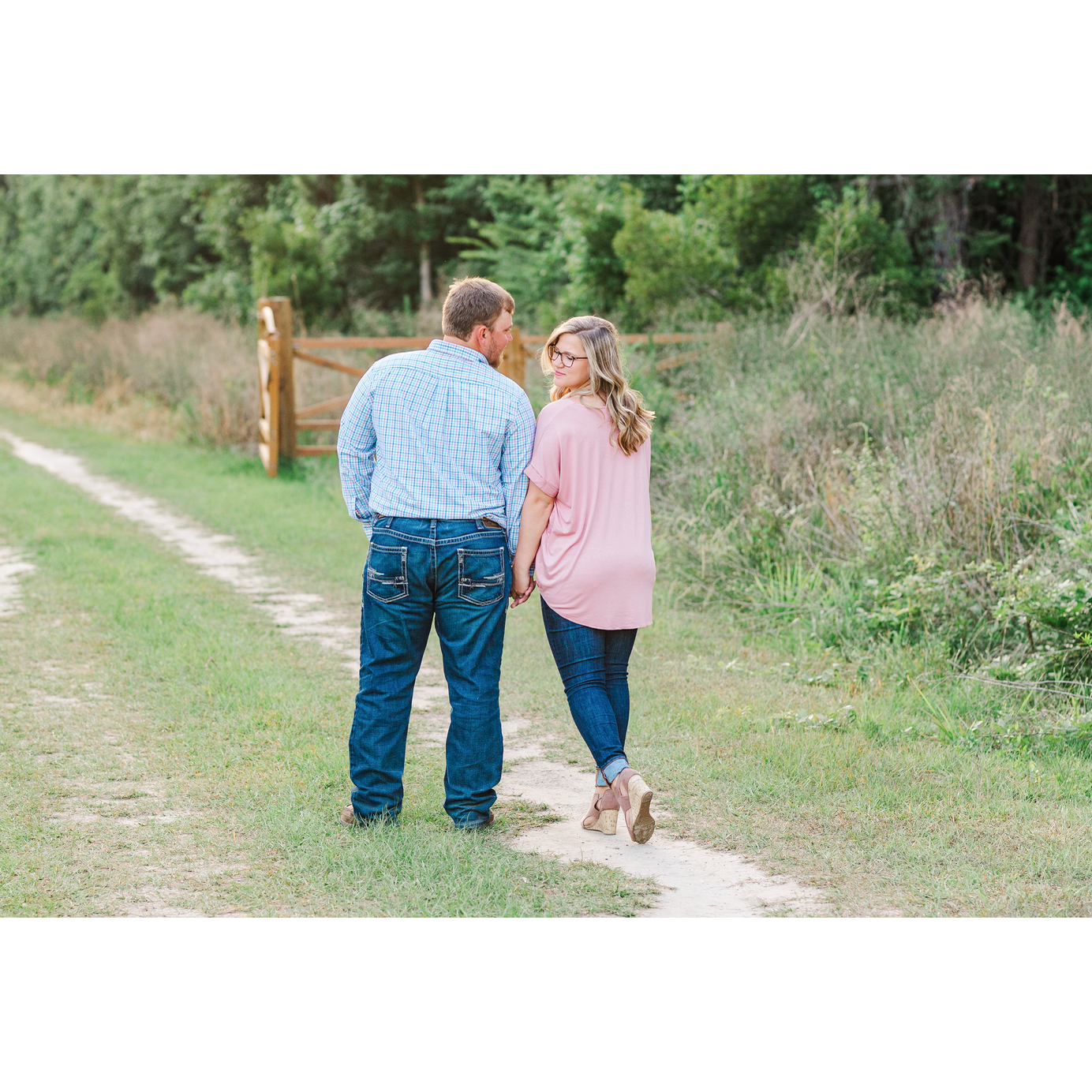 Engagement Pictures!! May, 2021
