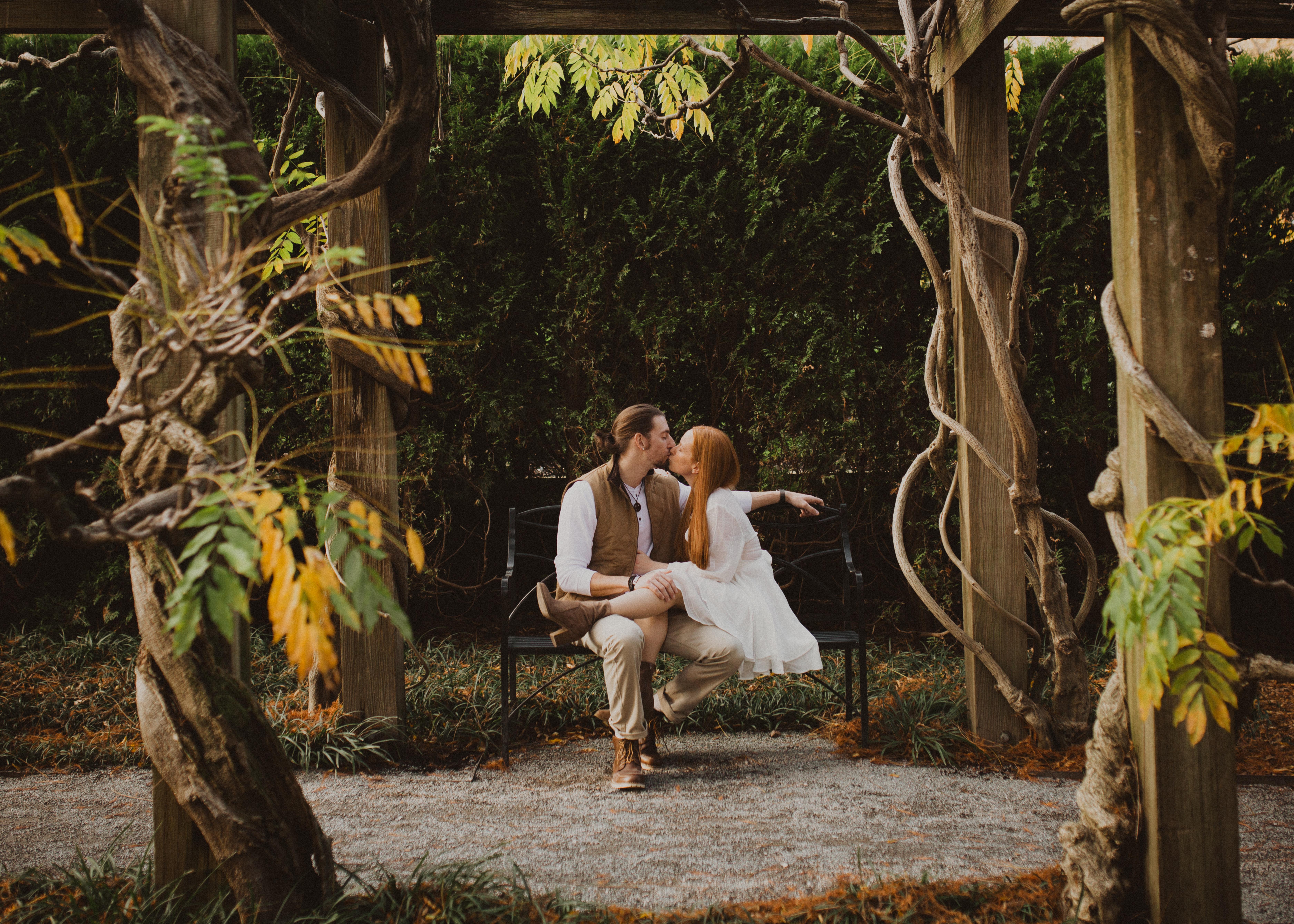 The Wedding Website of Rachel Johnson and Christopher Leonard