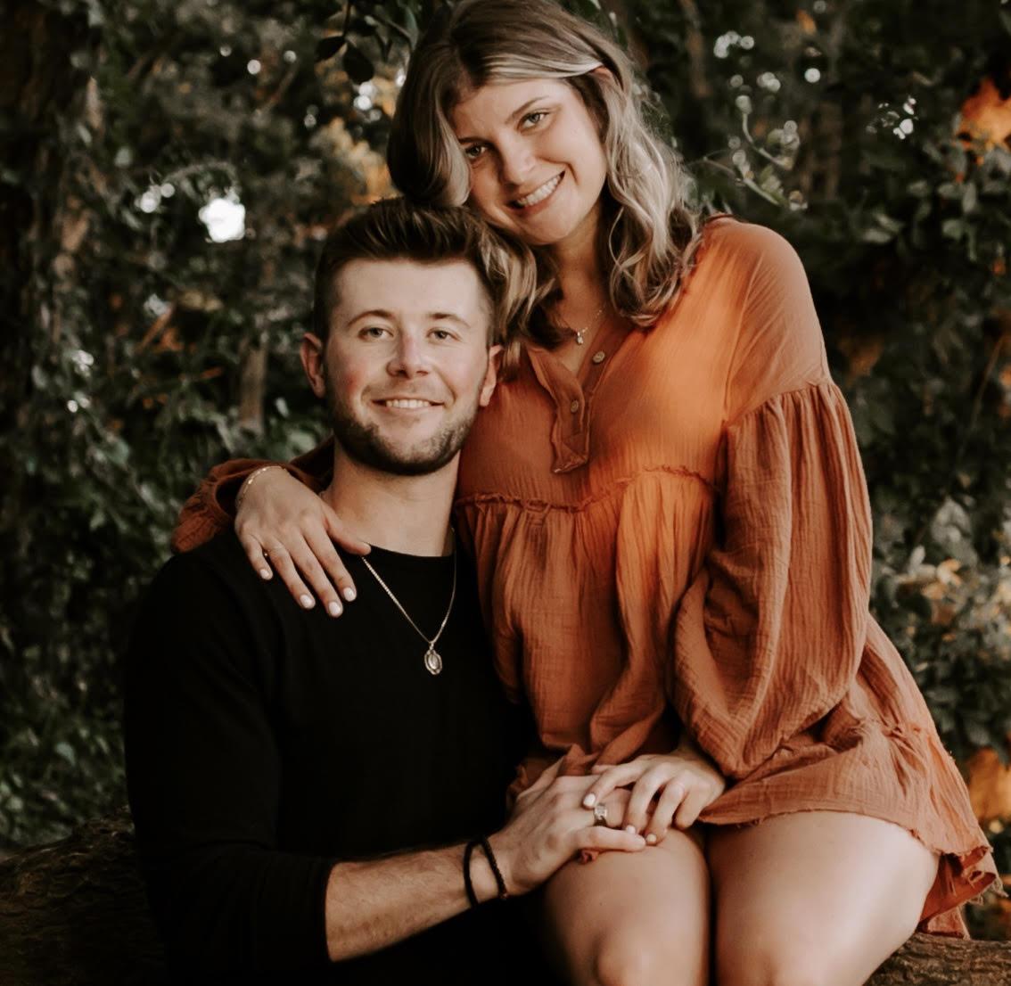 The Wedding Website of Sydnee Hake and Dillon Joyce