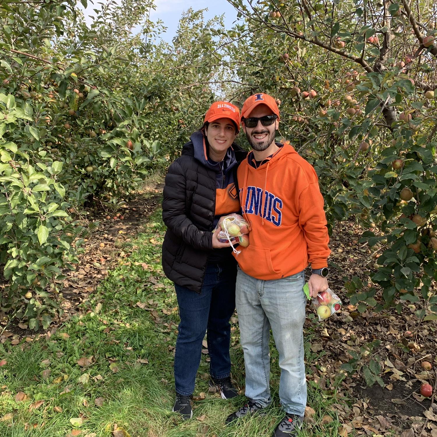 Apple Picking at Curtis Orchard, Champaign, IL