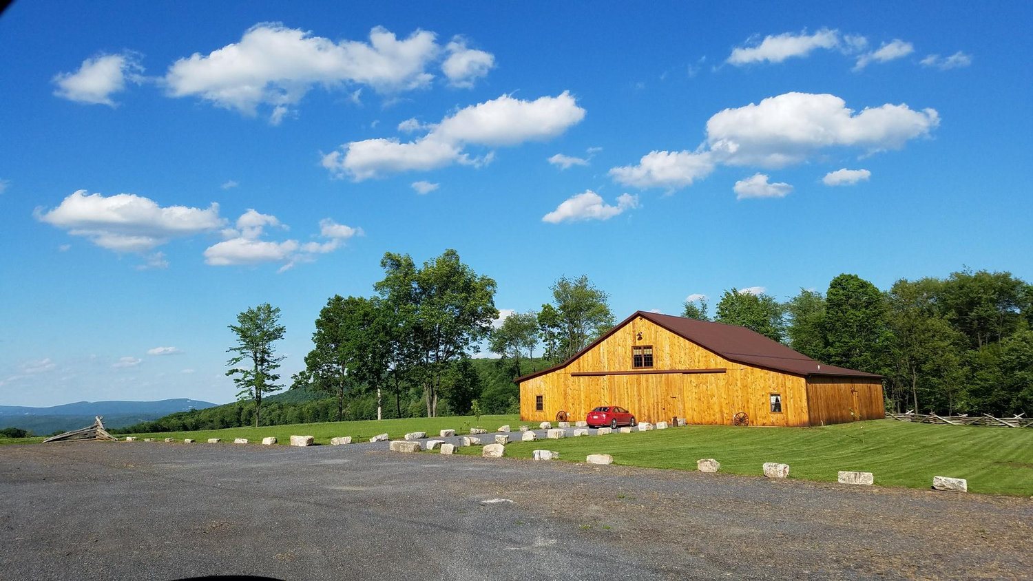 The Wedding Website of Kelsie McMurtrie and Tyler Husick