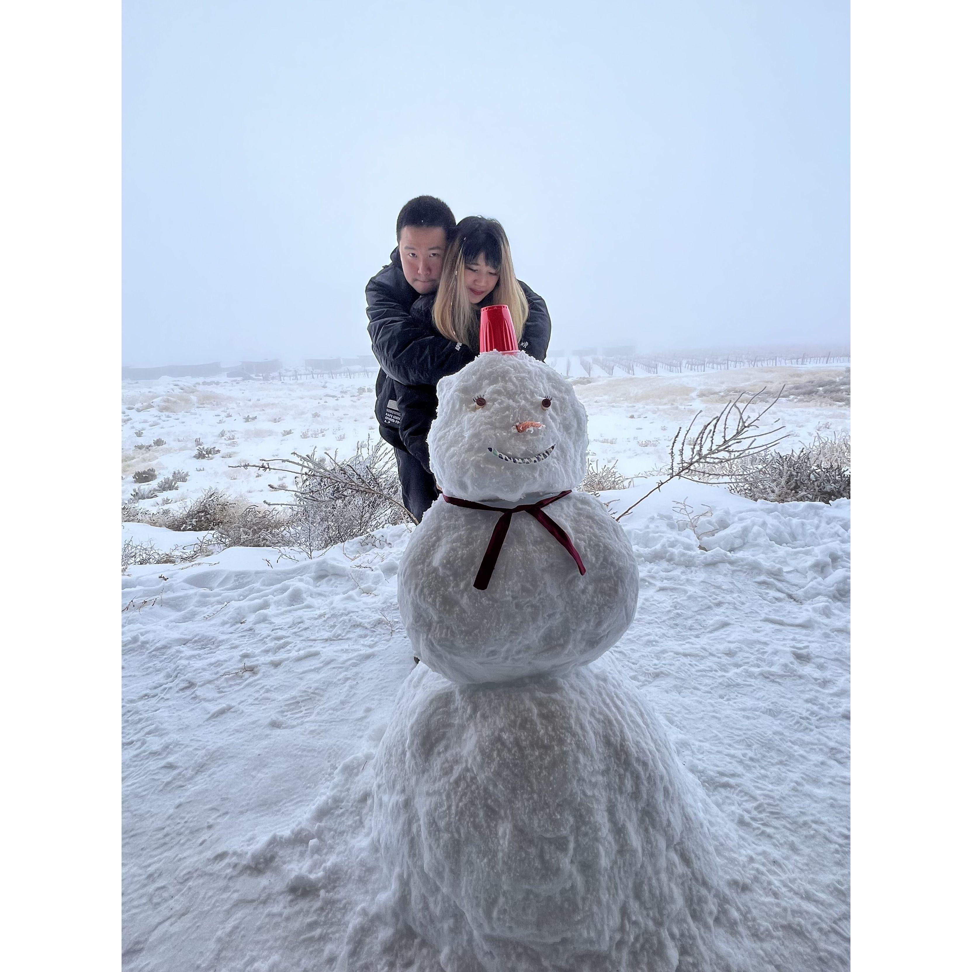 Creating memories with our first hooman-sized snowman!