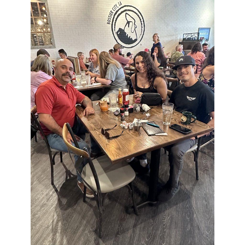 Bossier City breakfast with Mr. Gomez