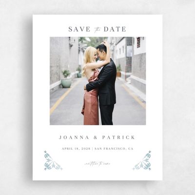 White Wedding Save the Date - Elio Photo