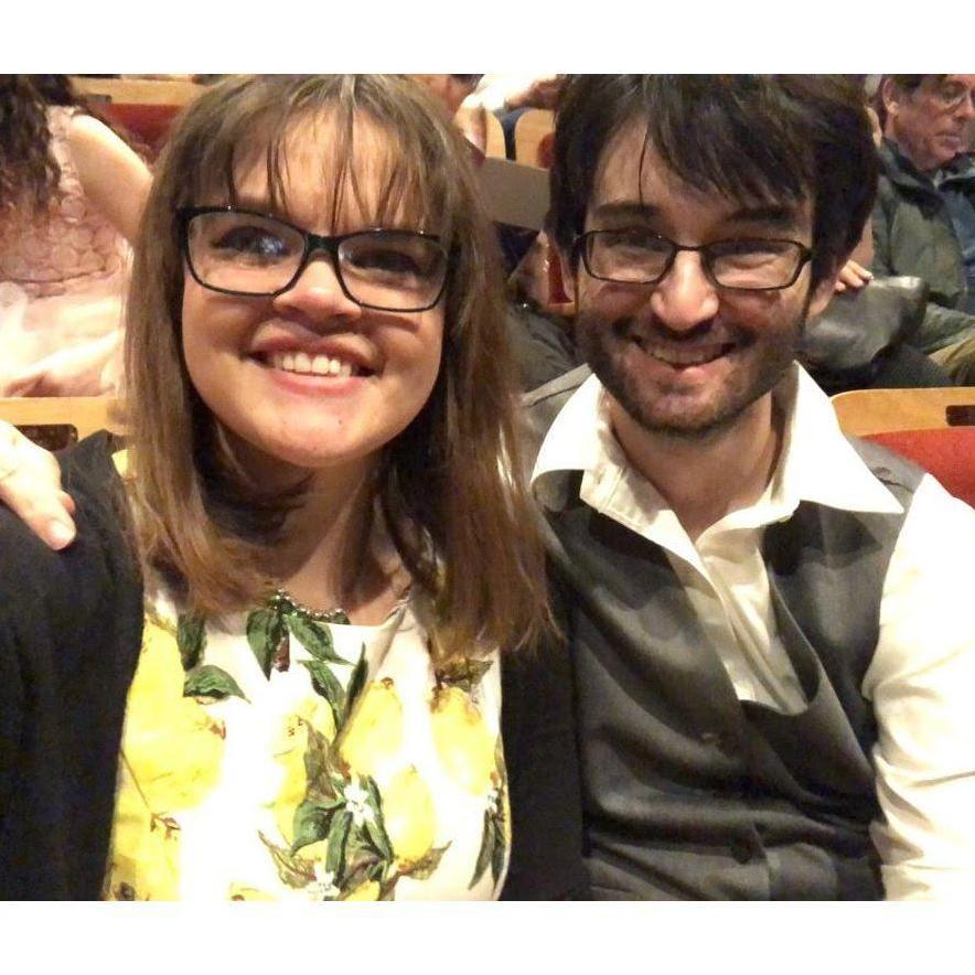 Jordan bought Chloe tickets to Wicked for their first Christmas together!
