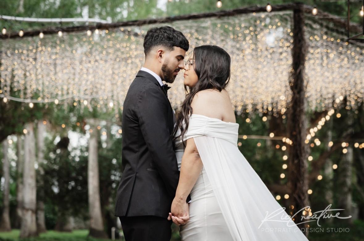 The Wedding Website of Carla Rodriguez and Jesus Salinas