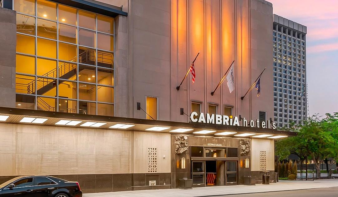 The Wedding Website of Emily O’Laughlin and Matthew Forgette