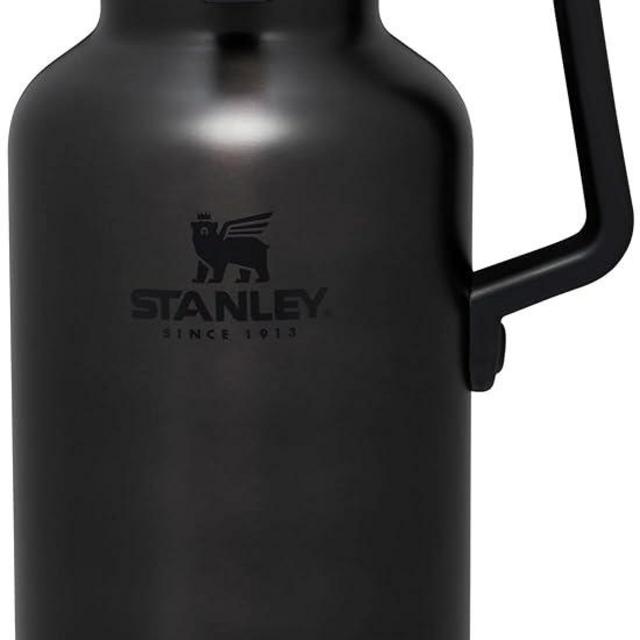 Stanley Classic Easy-Pour Growler | 64 OZ