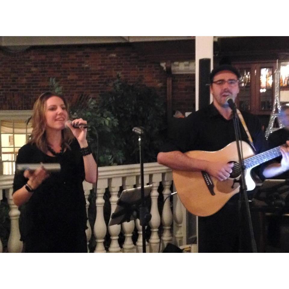 Acoustic gigs together are the best!