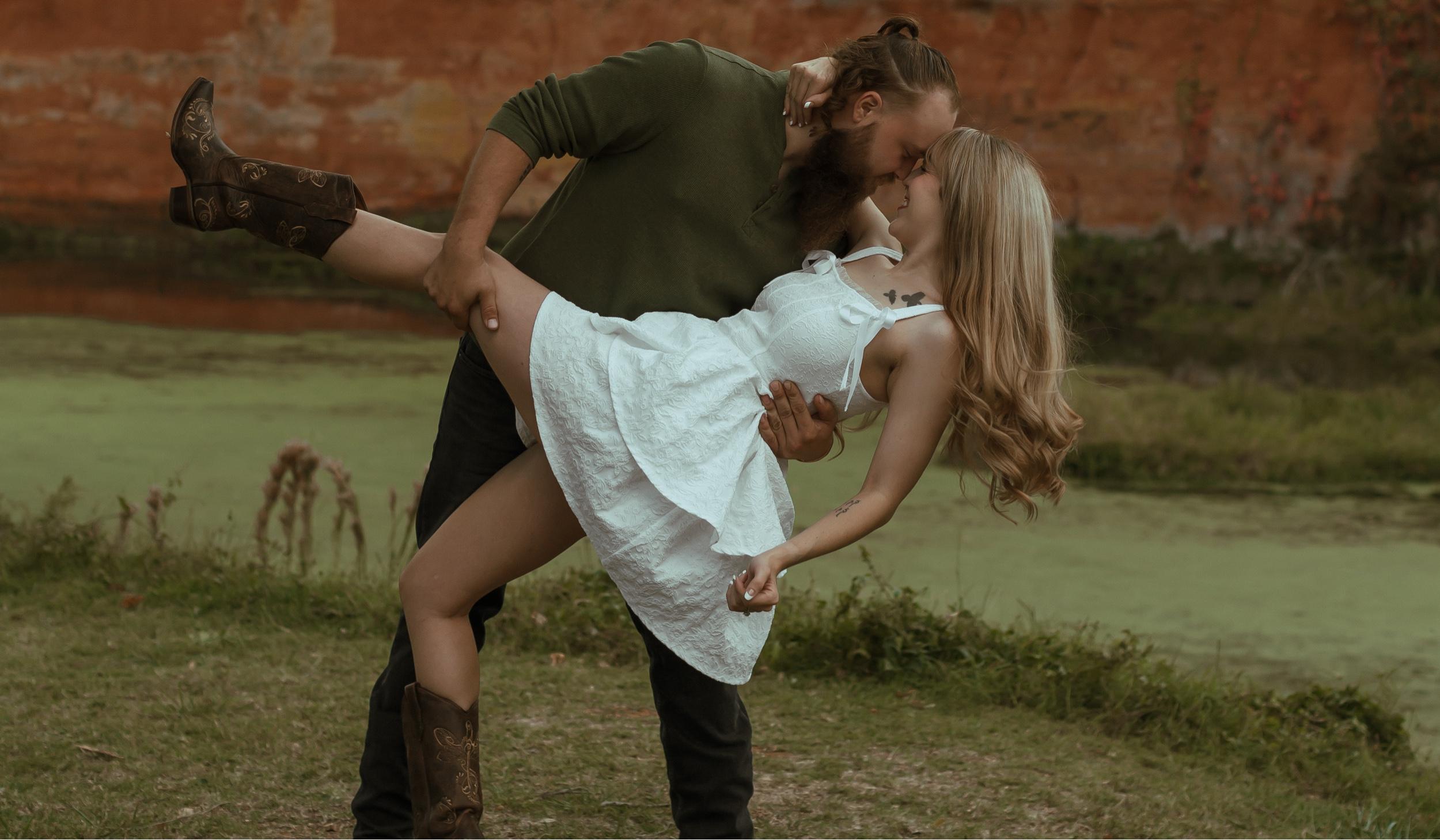 The Wedding Website of alonzo Clark and alexis greenwood