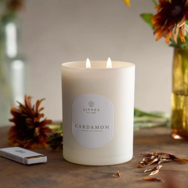 Linnea Candle, Cedar Cardamom