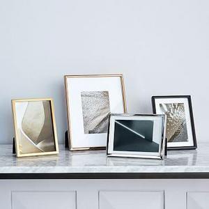 Metal Tabletop Frame, 4" X 6" (5" X 7" Without Mat), Polished Brass