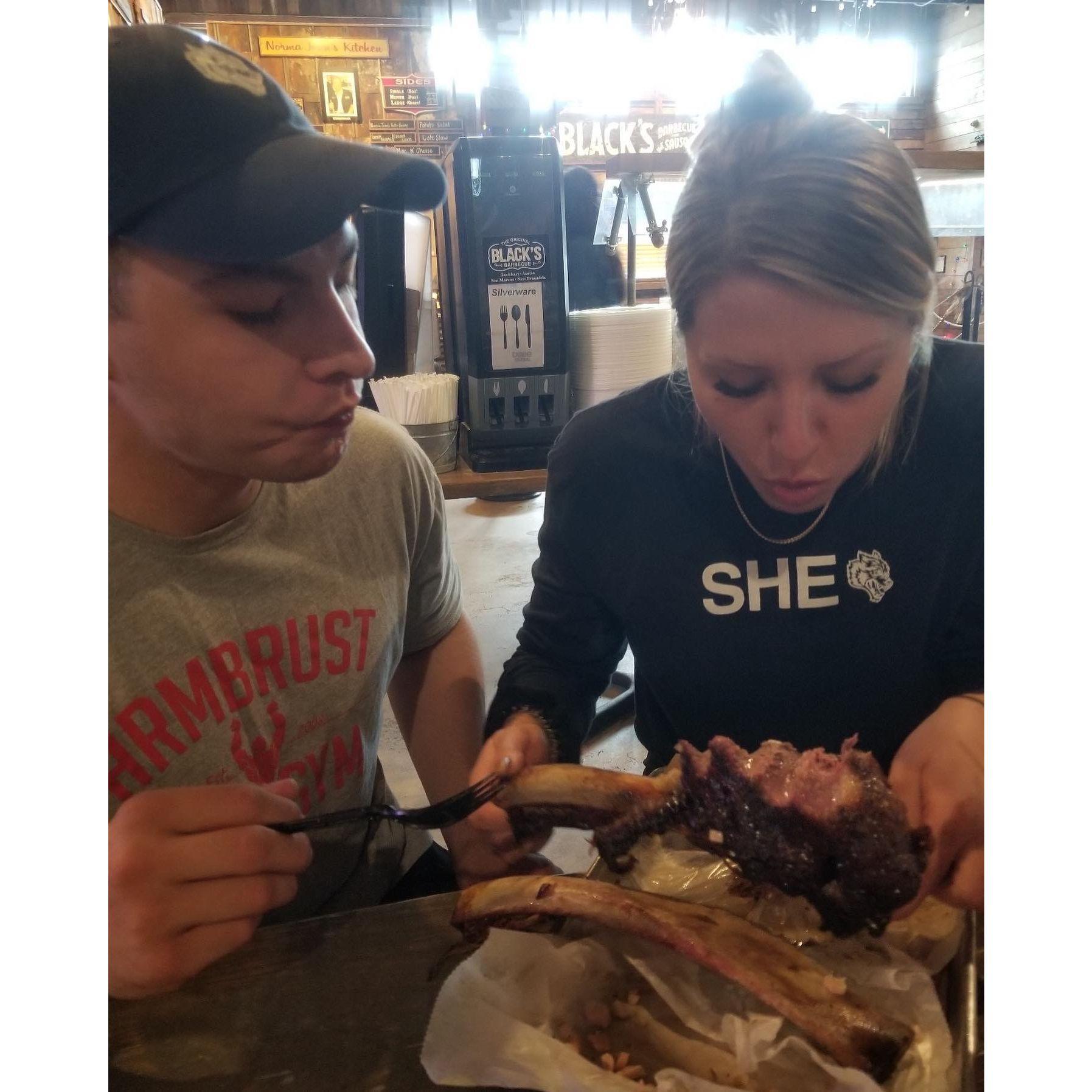 Eating 10lb beef ribs at Blacks BBQ in San Antonio!