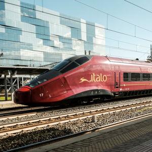 High speed train from Naples to Rome