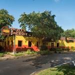 Pierce's Pitt Bar-B-Que