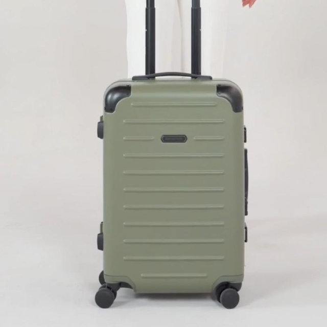 Carry-On Closet Original (Medium)