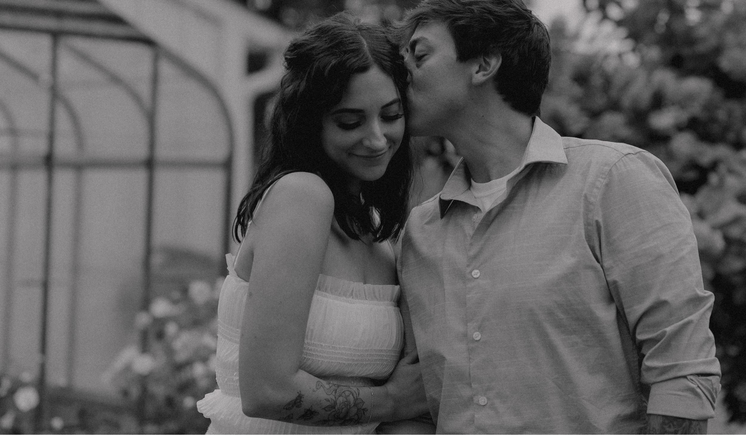 The Wedding Website of Haly Young and Justin Barker