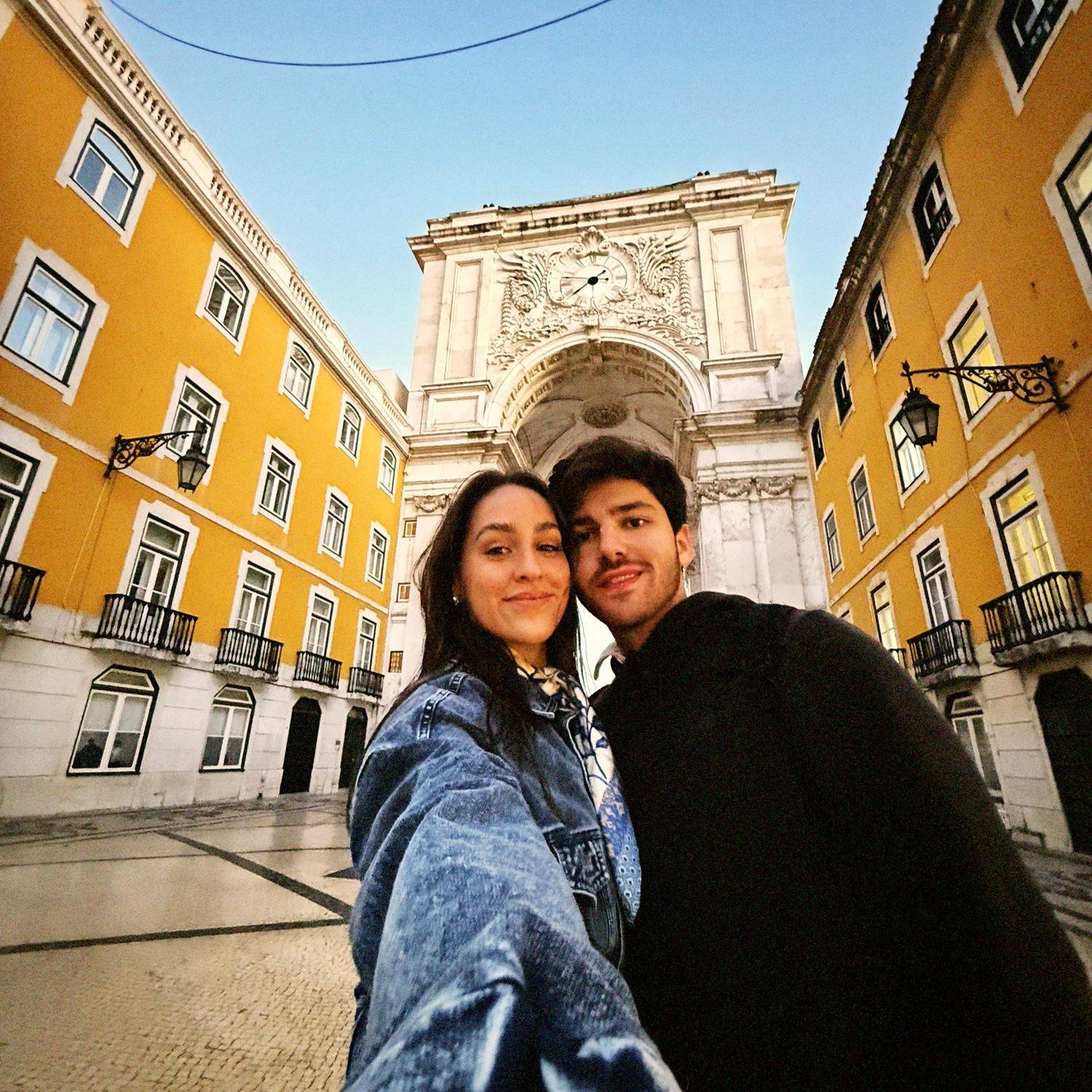 Rua Augusta – Lisbon’s most iconic street, alive with energy, shops, restaurants, and beautiful architecture.