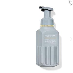 Bath and Body Works - Any Foam Soaps