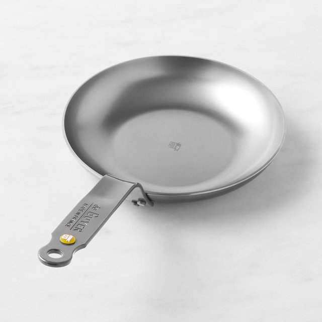 De Buyer Mineral B Carbon Steel Omelette Pan, 8"