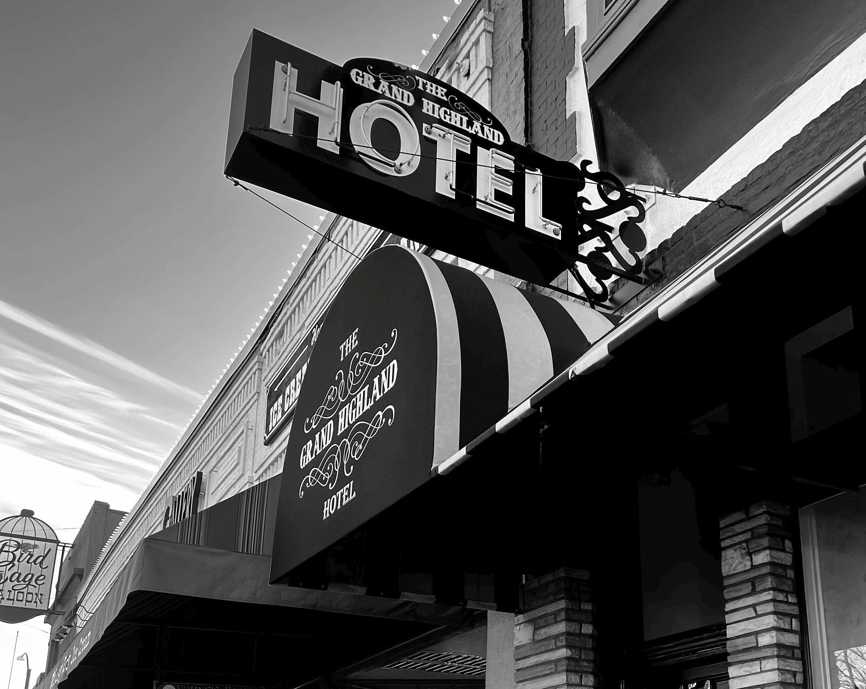 The Wedding Website of Christine Uriarte and Dean Greer