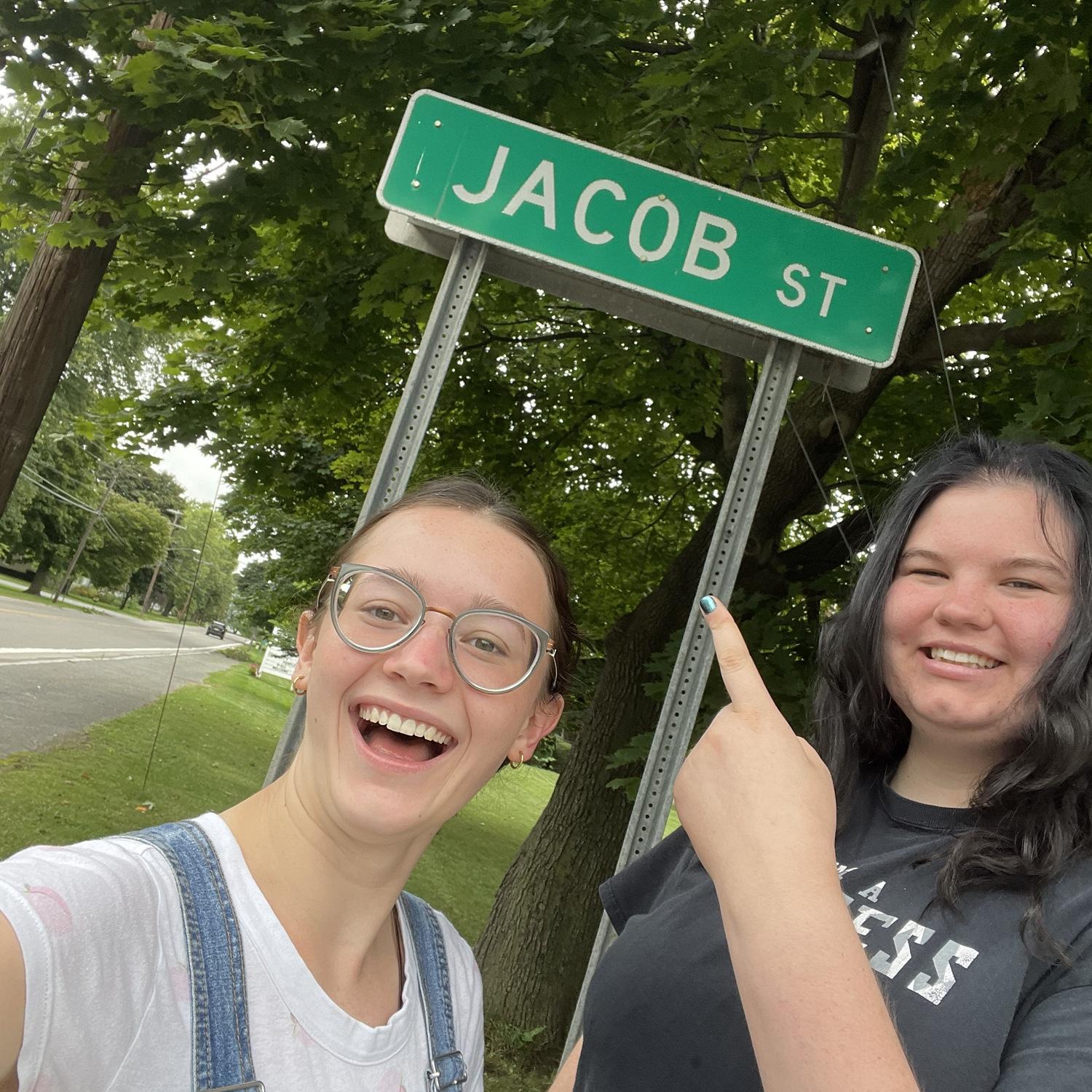 The bride and maid of honor saw a sign in the way to a wedding — it’s Jacob!