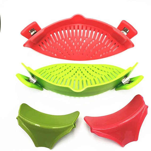 XYY 2 Packs Strain Pan Strainer, Clip-on Silicone Strainer with Slip-On Bowl Pour Spout Free for Draining Food While Cooking or Pouring Liquid, Universal Size Fits Most Pans Pots Bowls (red+green))