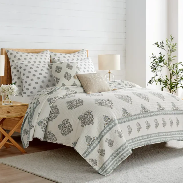 Kamira Spa Full/Queen Quilt Set - Levtex Home